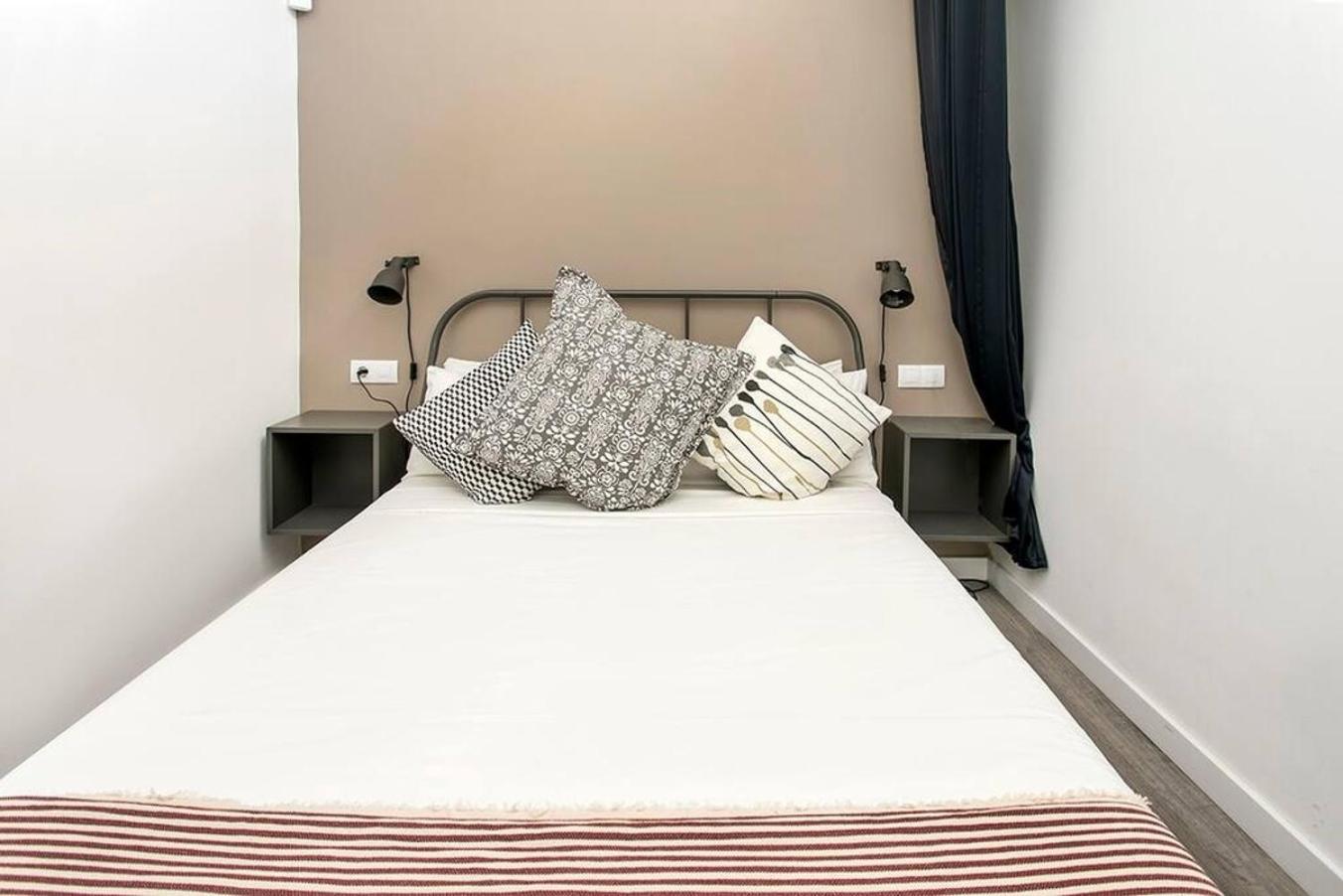 Cozy&New With Terrace L'Hospitalet de Llobregat Exterior foto